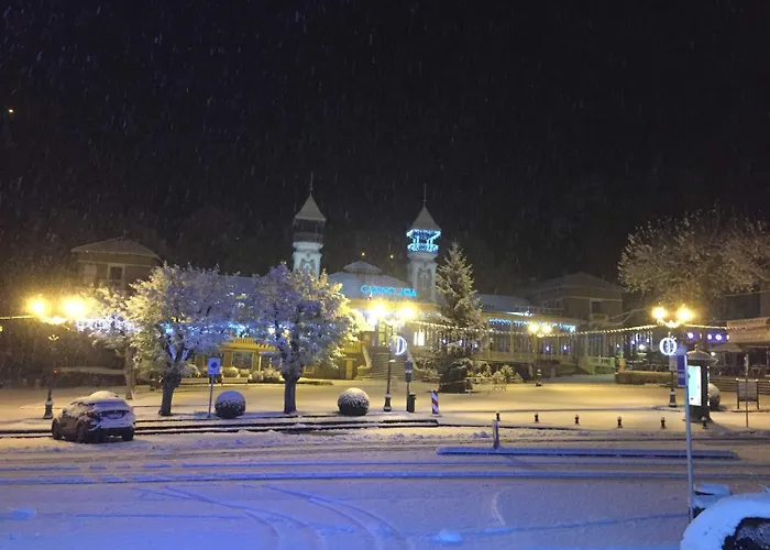 Le Grand Tetras- Thermal Inclus 3* 阿克斯莱泰尔姆